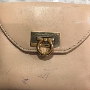 Preowned Ferragamo Wallet. Used conditions.
